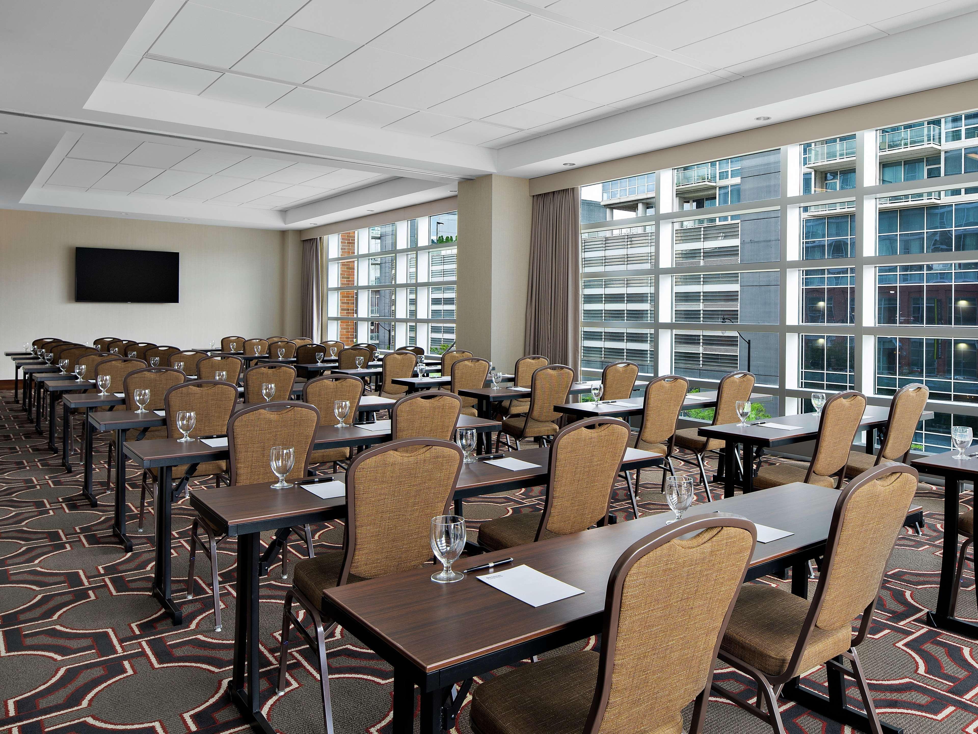 Home2 By Hilton Mccormick Place Chicago