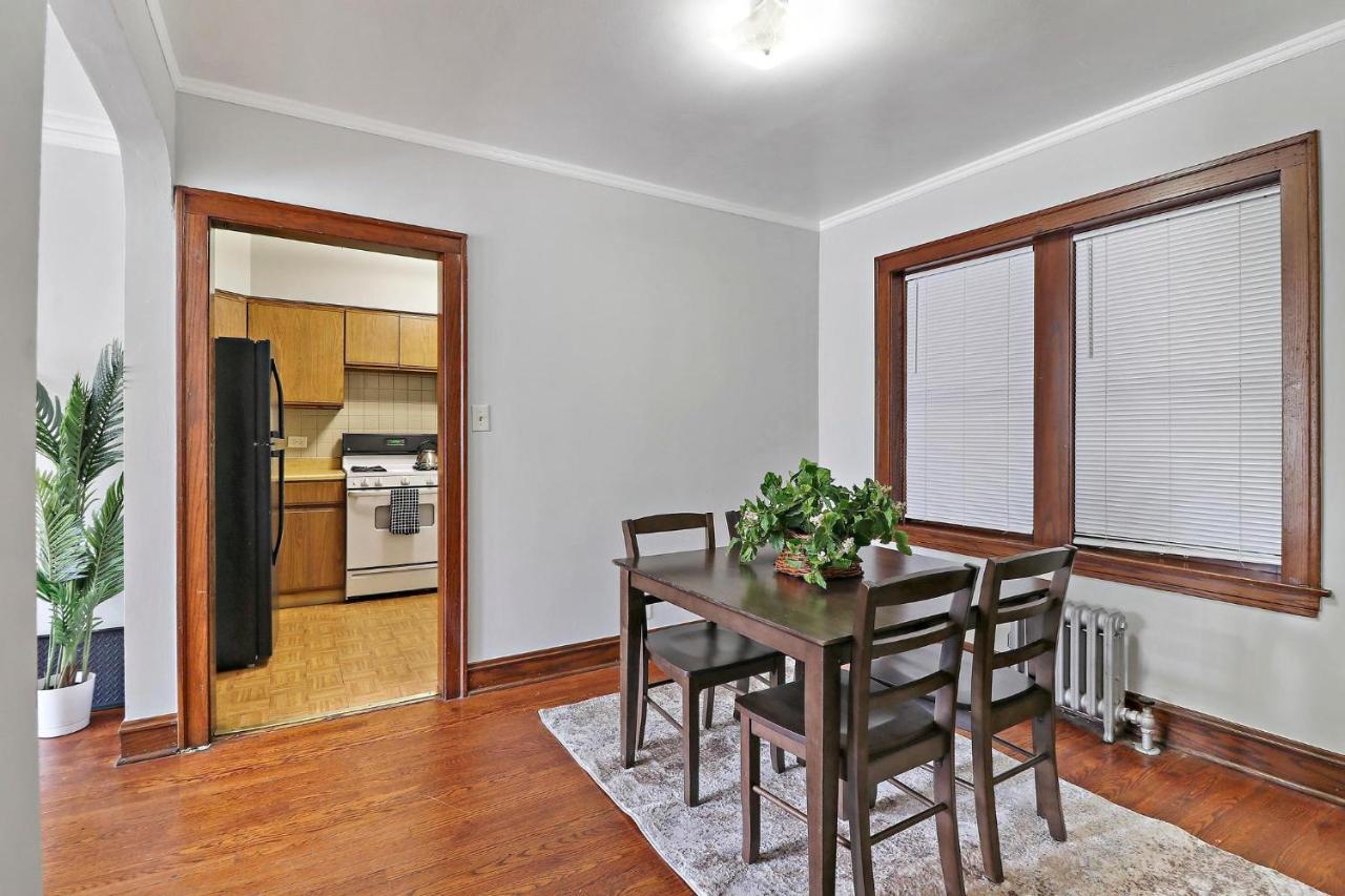 1br Contemporary Apt With Laundry Facility - Lockwood 1 & 2 Apartment