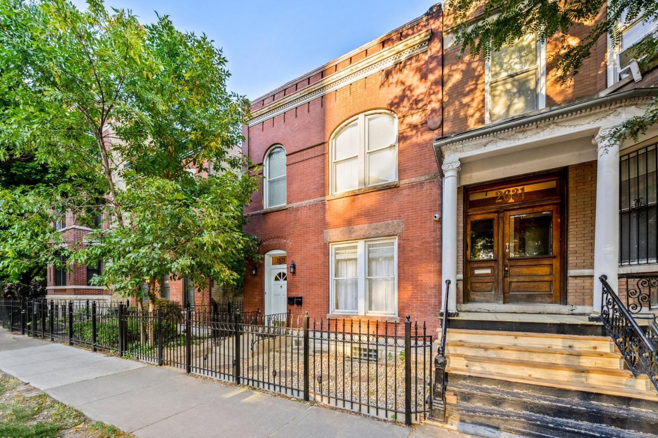 Lincoln Park Gem Apartment *