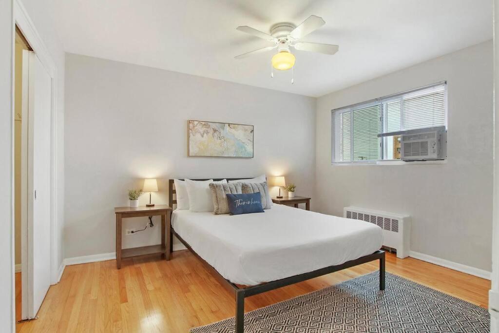 Relaxing 1br Apt Close To Dining & Stores - Bell E3 Apartment Chicago