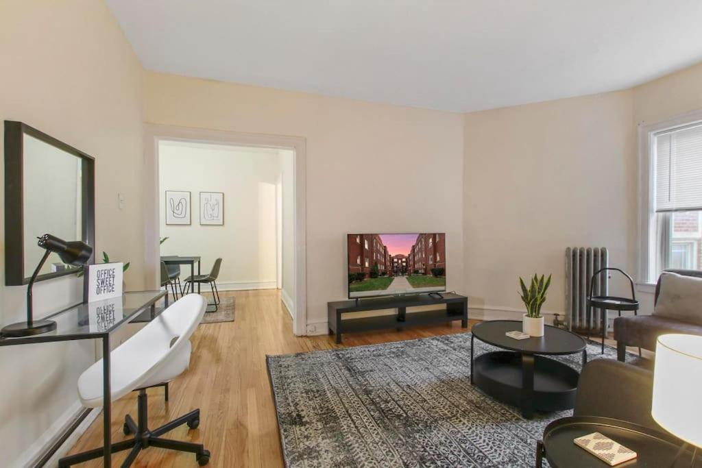 Cozy 1br In Rogers Park - Touhy 2w Chicago