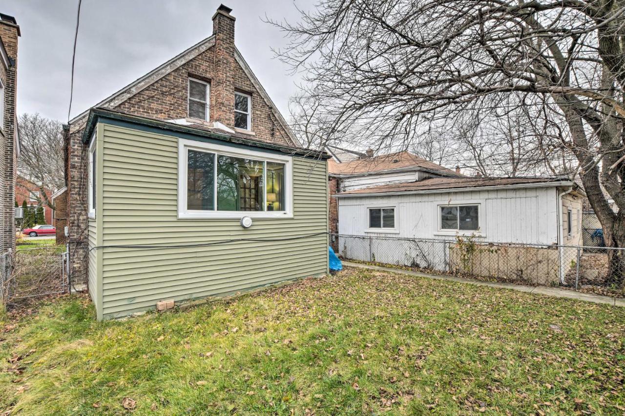 With Spacious Yard 14 Mi To Dtwn Holiday home