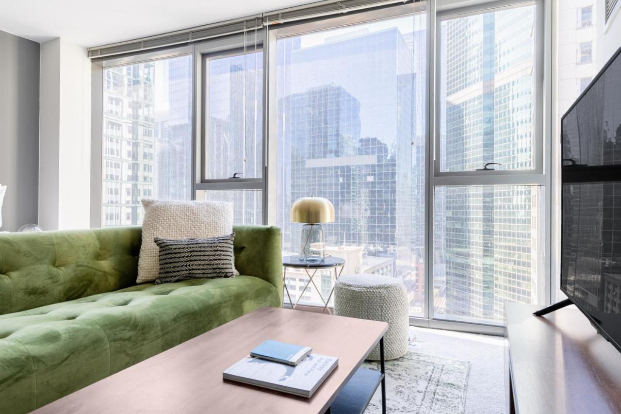 Apartment Loop W Pool Gym Nr Theatre District Chi-272 Chicago