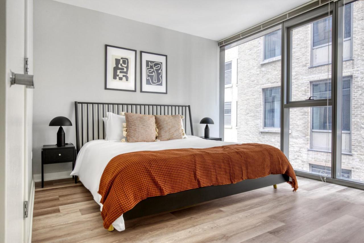 Apartment Loop 1br W Gym Pool Lounge 1 Block From L Chi-696 Chicago
