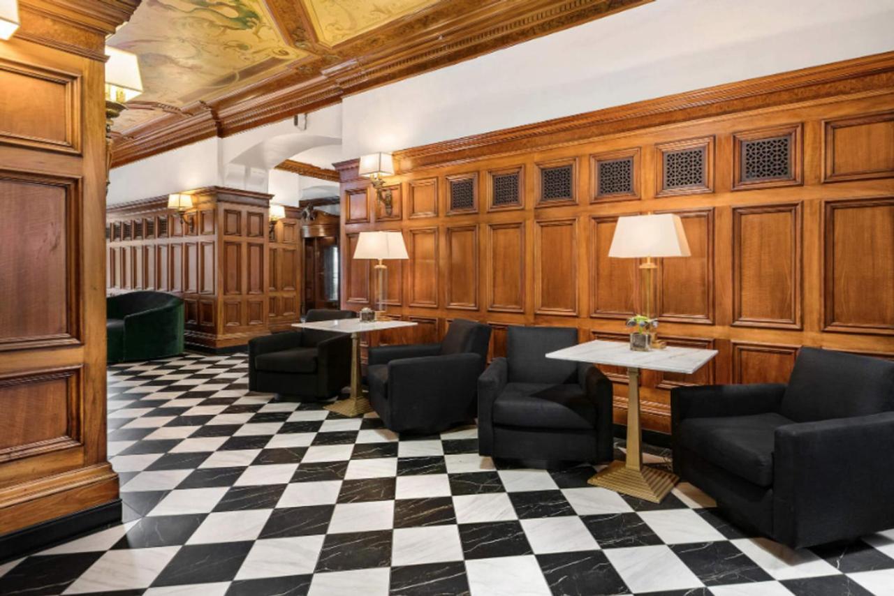 Gold Coast 1br W Doorman Gym 2 Blocks To L Chi-550 Apartment