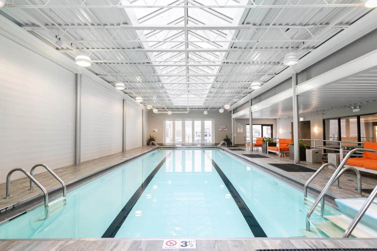 Apartment Streeterville 2br W Deck Gym Nr Park Chi-589 *