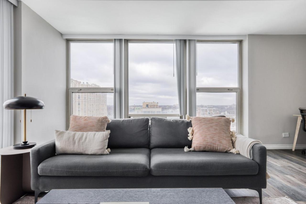 Edgewater 1br W Gym Deck Lounge Nr L Chi-918 Apartment Chicago