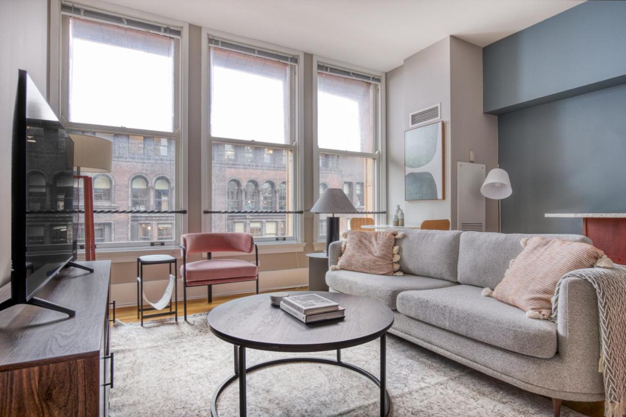 Apartment Loop 1br W Gym Doorman Same Block As L Chi-672 *