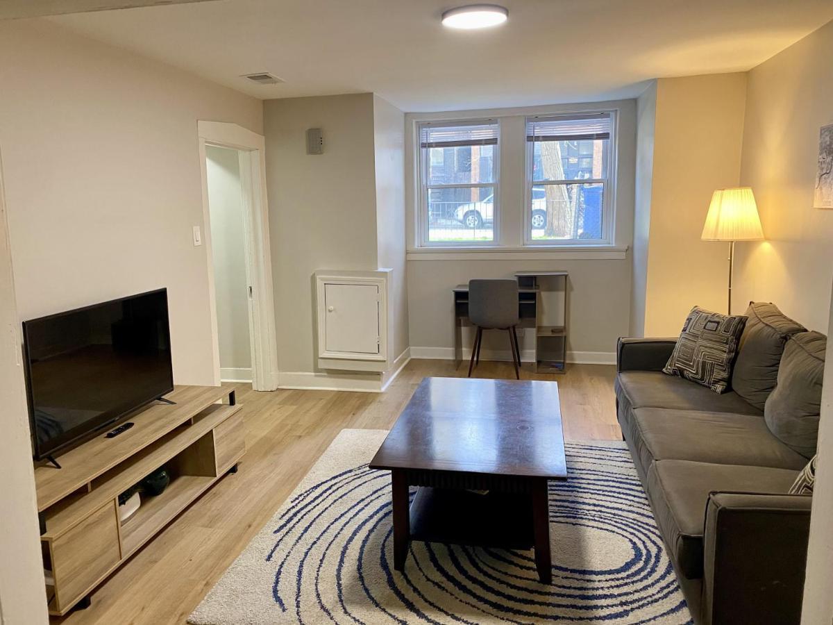 Lincoln Park With Backyard! Apartment Chicago