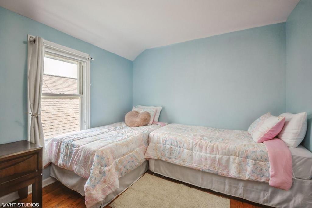 A Terrific House For A Large Group. Holiday home *