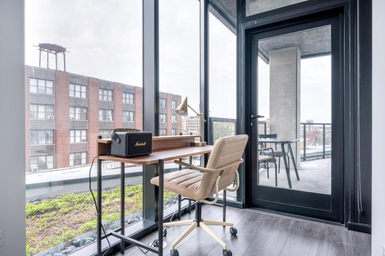 West Loop 2br W Gym Pool Nr Fulton Market Chi-931
