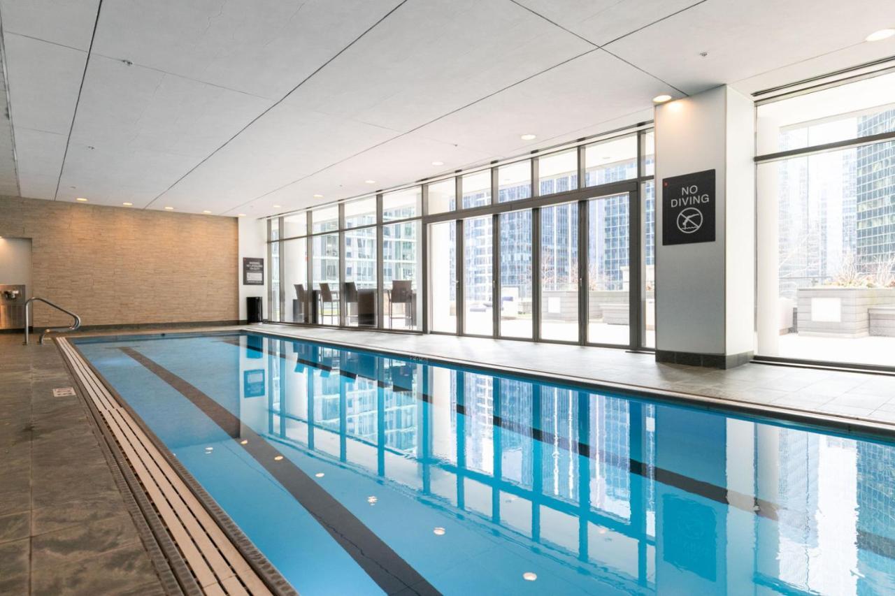 Loop 1br W Gym Pool Lounge 1 Block From L Chi-699 Apartment