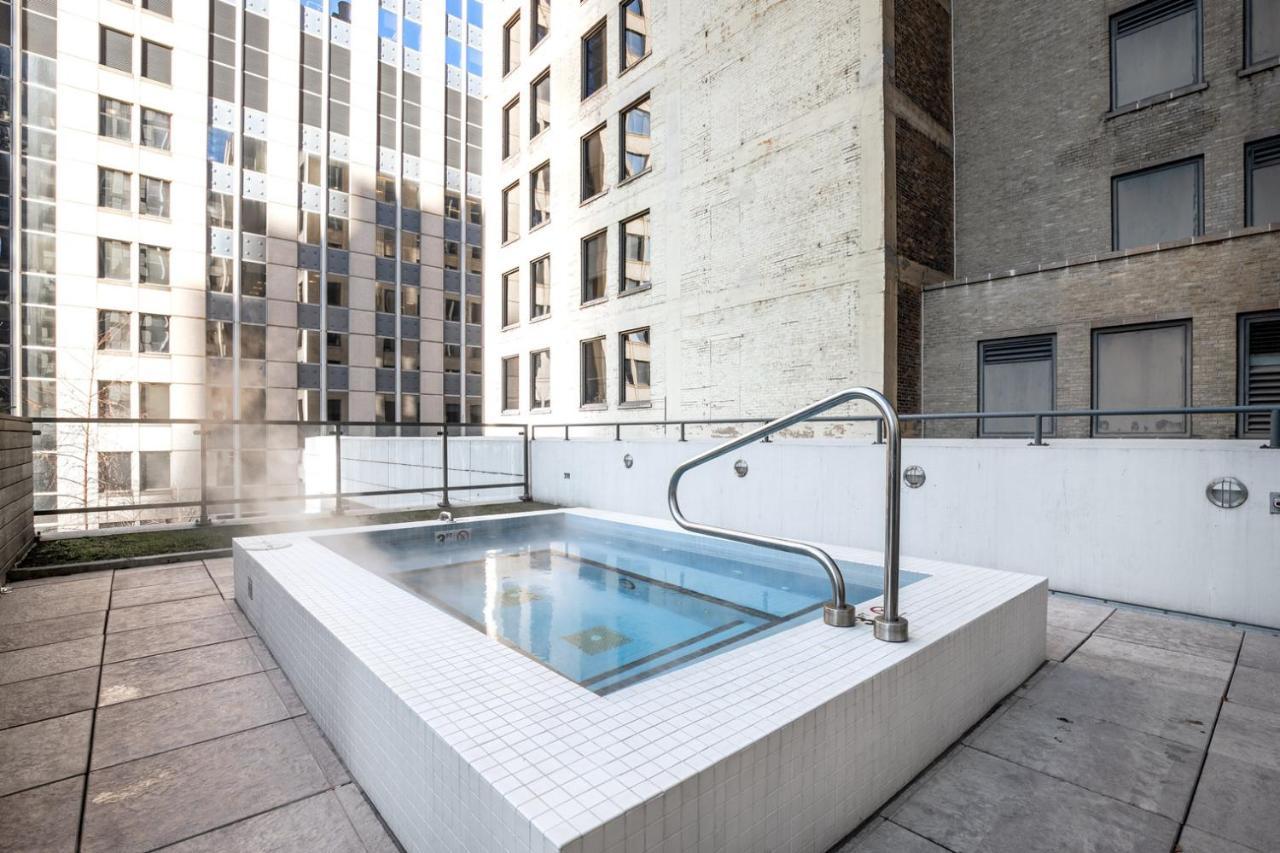 Loop 1br W Gym Pool Lounge 1 Block From L Chi-699 * Chicago