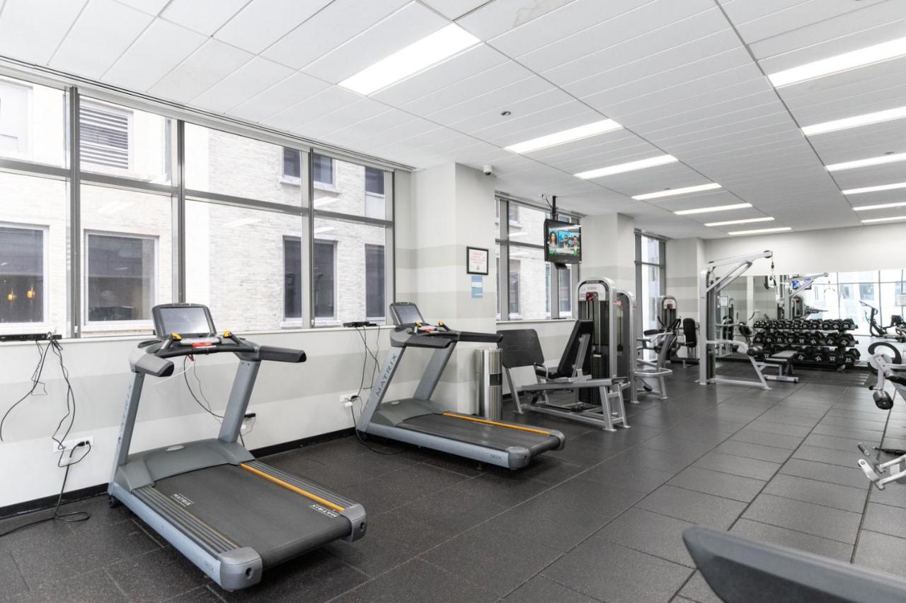 Loop 1br W Gym Pool Lounge 1 Block From L Chi-699 *