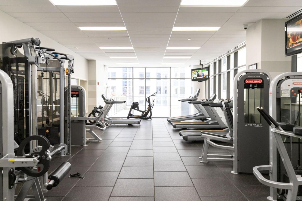Loop 1br W Gym Pool Lounge 1 Block From L Chi-699 *