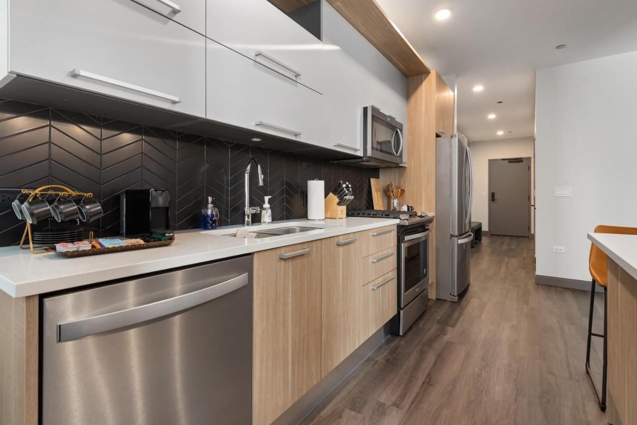 Experience Downtown At Millennium - Luxury In The Loop *