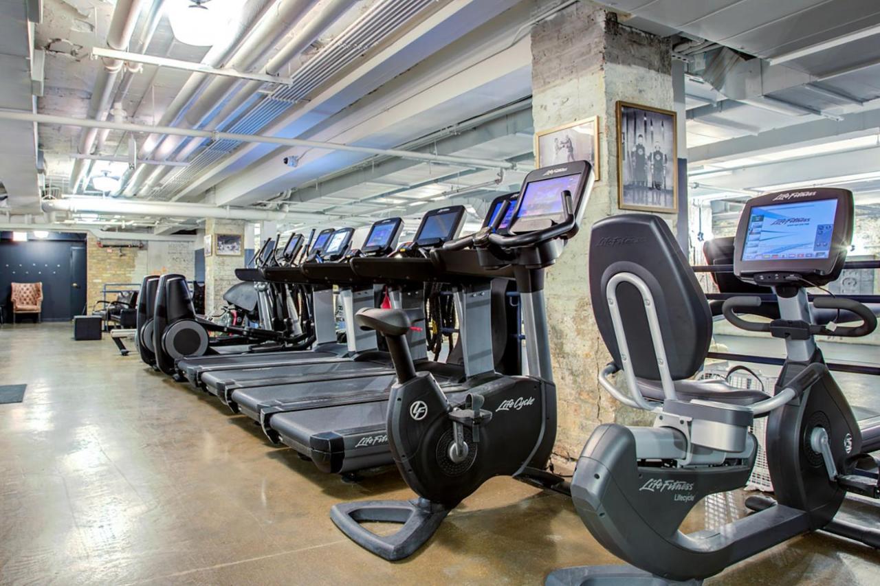 River North 1br W Gym Coffee Shop Nr L Chi-954 Apartment
