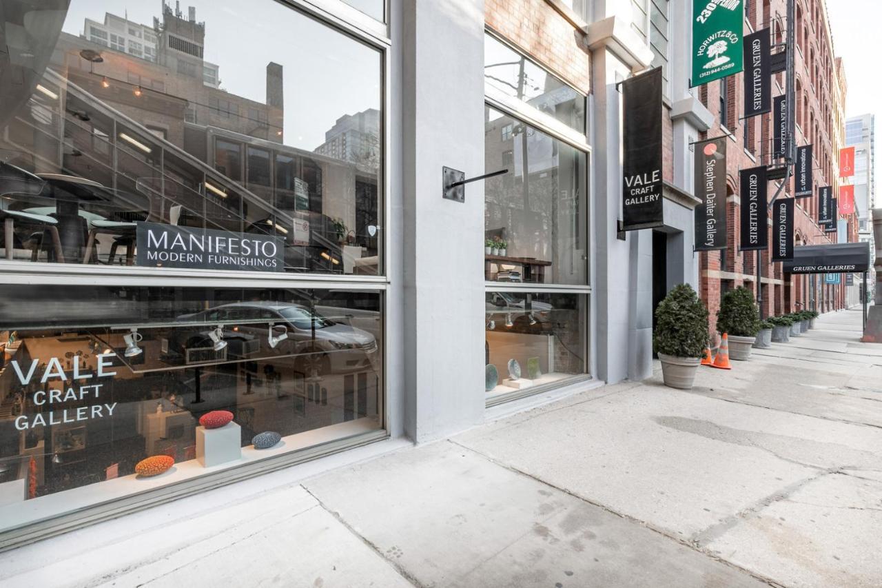 River North 1br W Gym Coffee Shop Nr L Chi-954 * Chicago