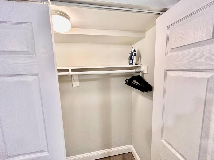 Apartment 2br Modern Near Uchicago & *