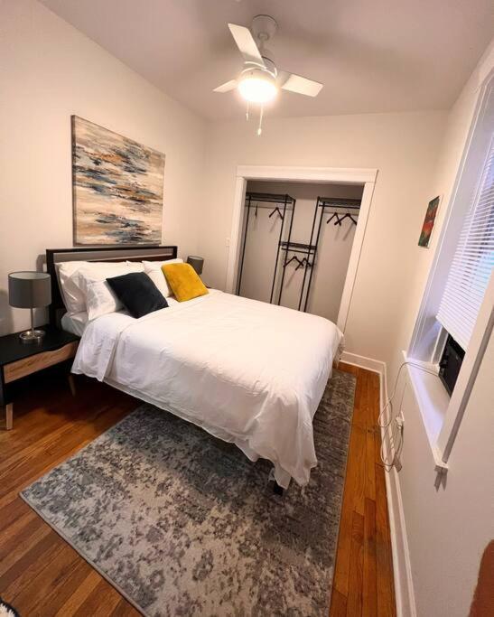Apartment Modern Vintage 2br Walkable To Dining & Lakefront Chicago