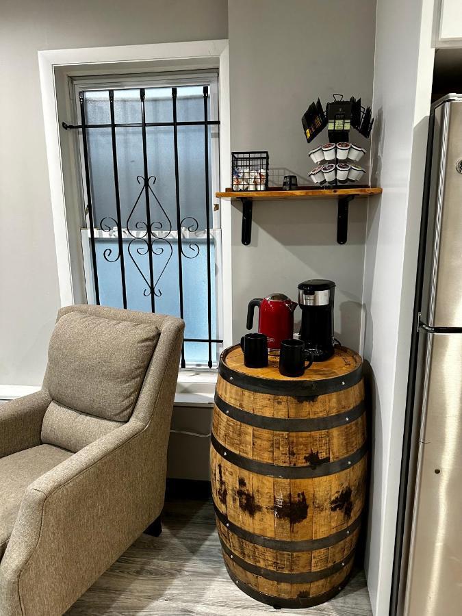 Cozy & Spacious In Irving Park