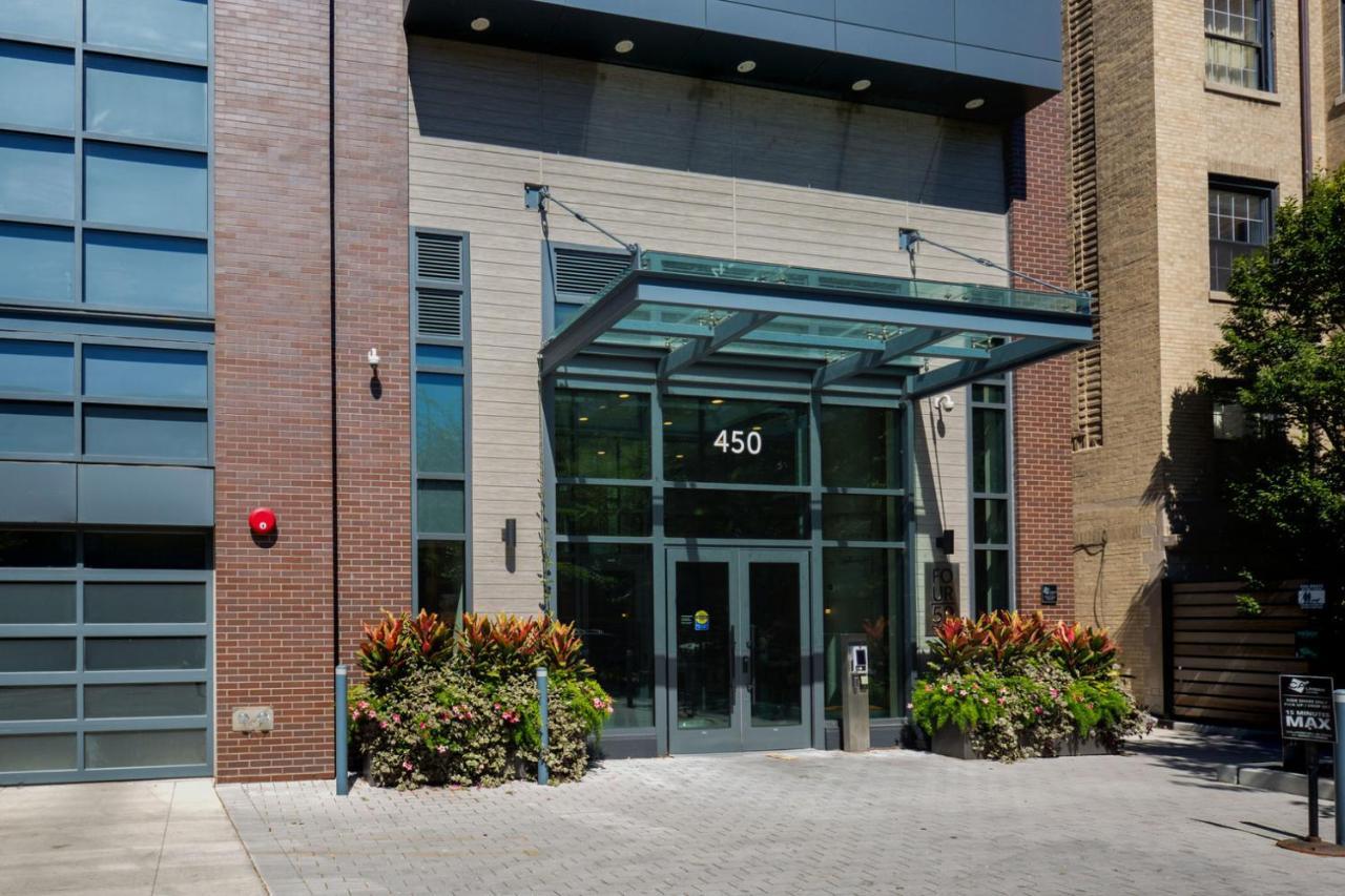 Apartment Lakeview 2br W Gym Grills Nr Lakefront Trail Chi-985 Chicago