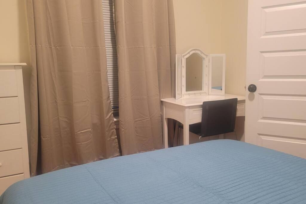 Apartment Chateau De Woodlawn - Peaceful 3 Bedroom Apartment.