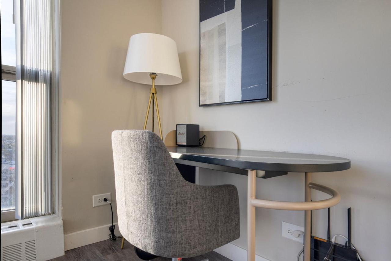 Edgewater 1br W Gym Deck Lounge Nr L Chi-919 Apartment