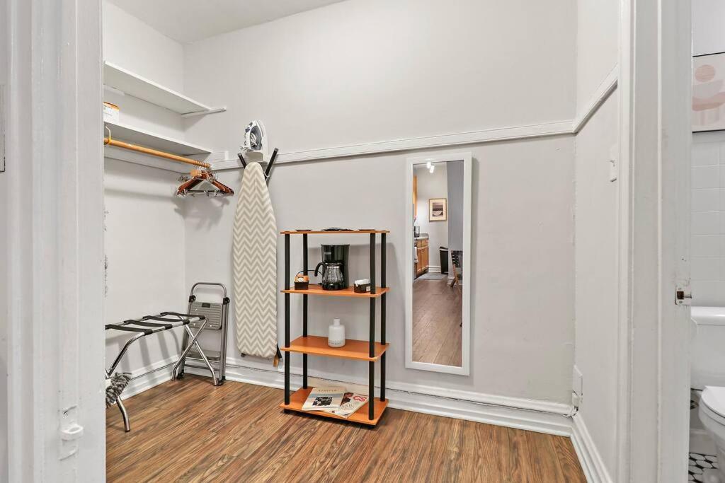 Charm Studio Apt In - Kenwood 205 Apartment
