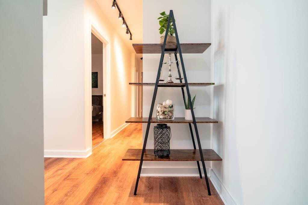 4bedroom Gold Coast Duplex With Jacuzzi In The Bedroom And Optional Valet Parking Apartment Chicago