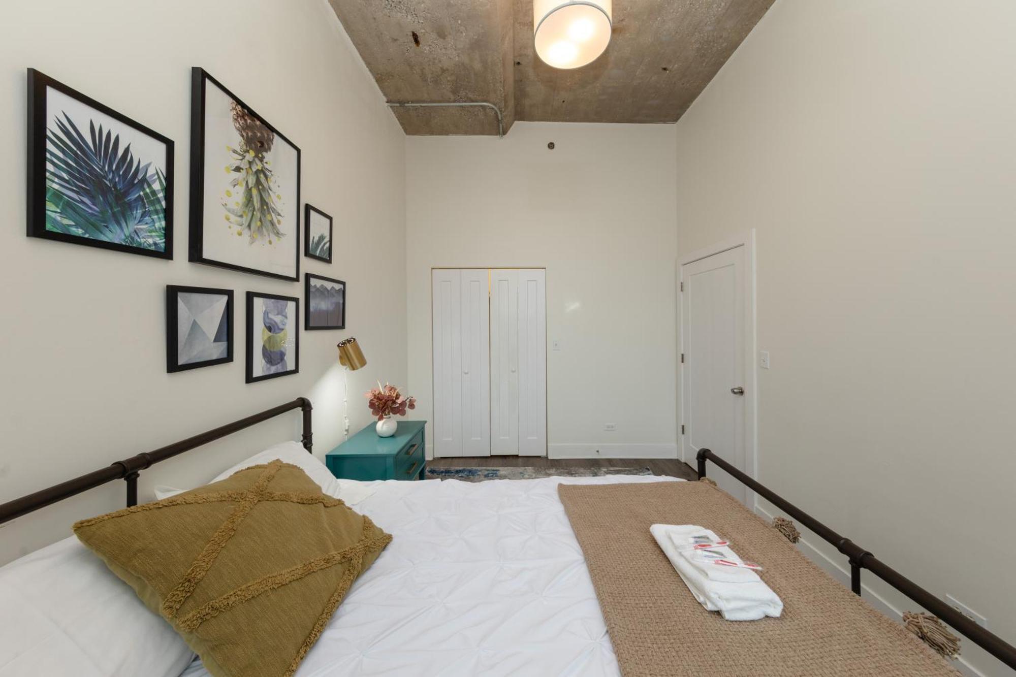 Apartment Family Friendly 2br South Loop With Optional Parking And Gym Access Sleeps Up To 8 Near Mccormick Place And Soldier Field *