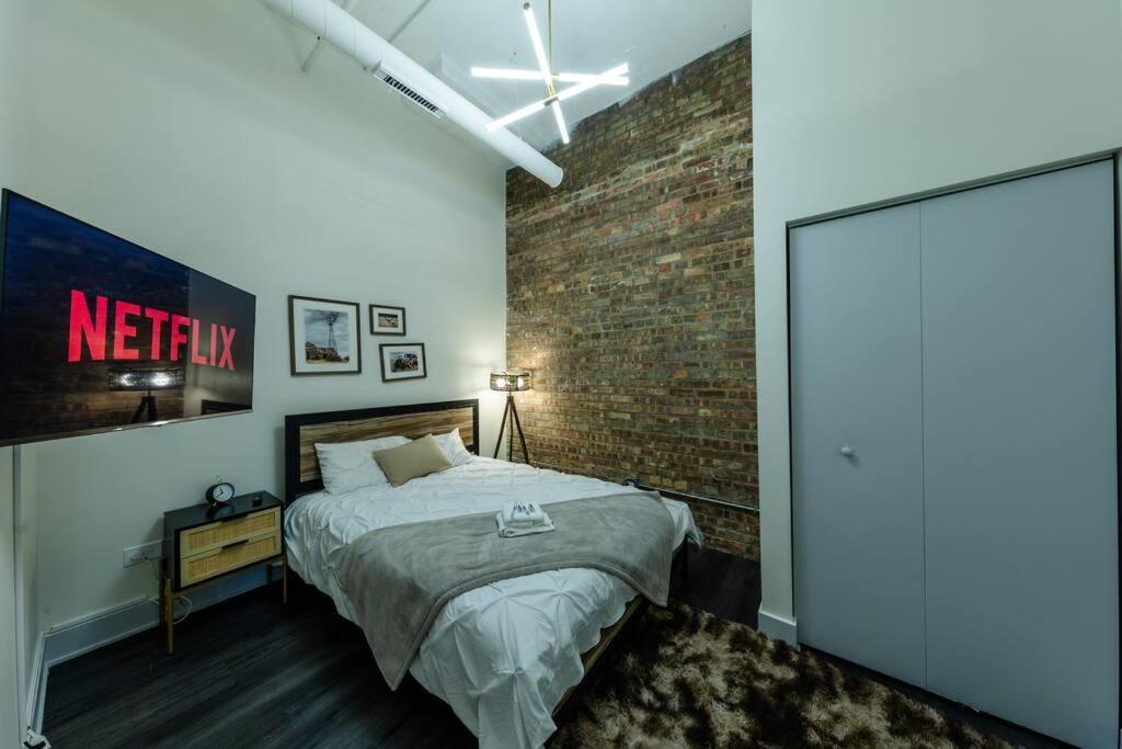Mccormick 6br-4ba Luxury That Sleeps 12 Guests With Jacuzzi & Pool Table, Group And Optional Parking *