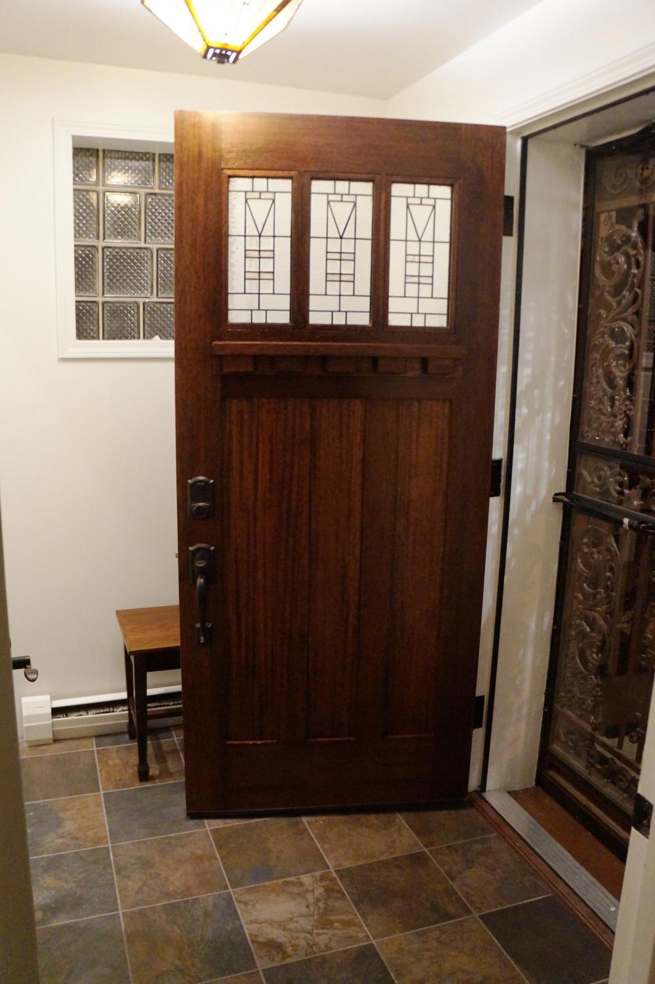 Well-appointed Cozy Portage Park Apt, Dogs, Kids, Free Parking, 420 Compliant *
