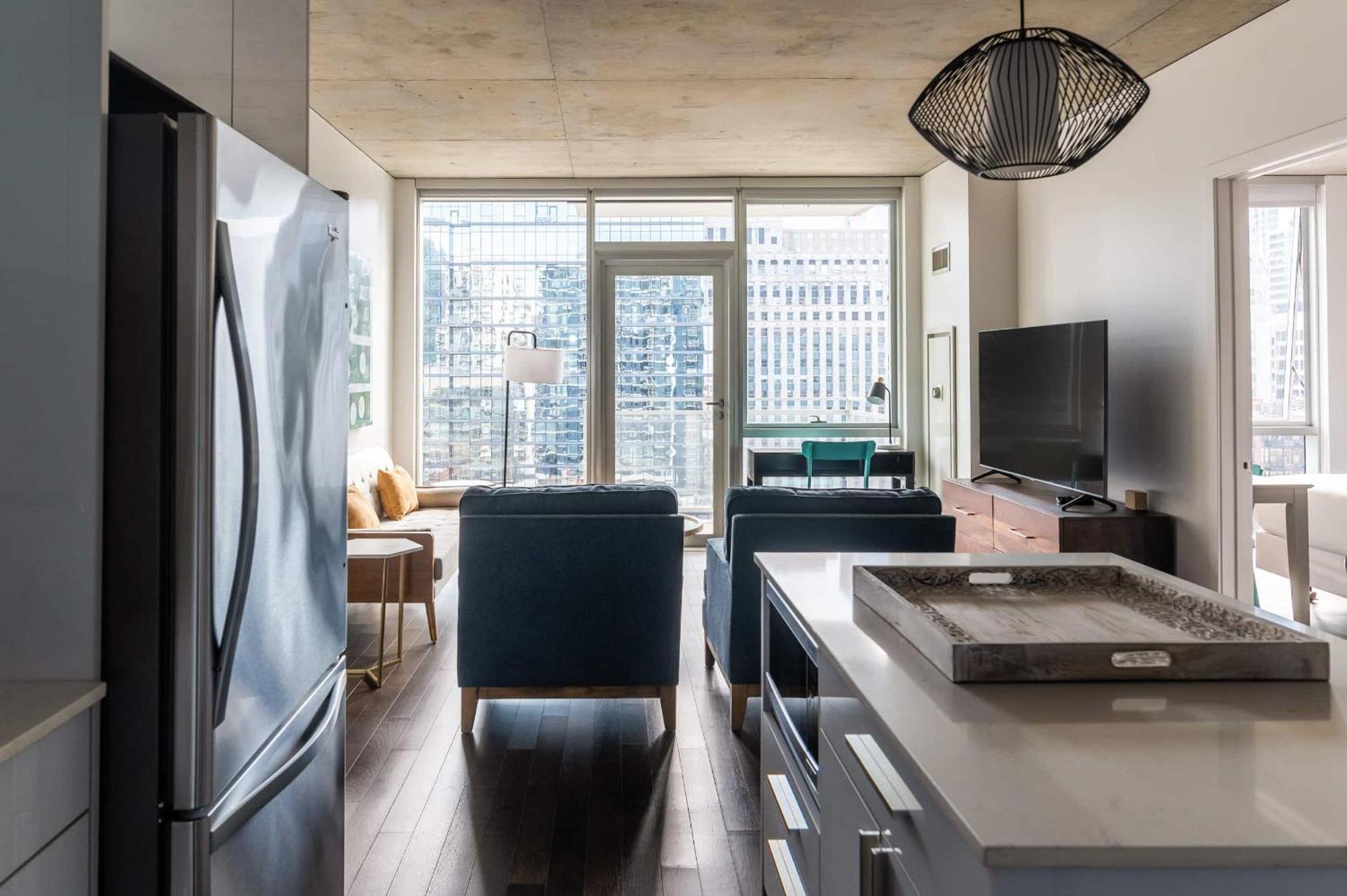 2br Elegant Premium With Balcony & Sweeping Views Apartment *