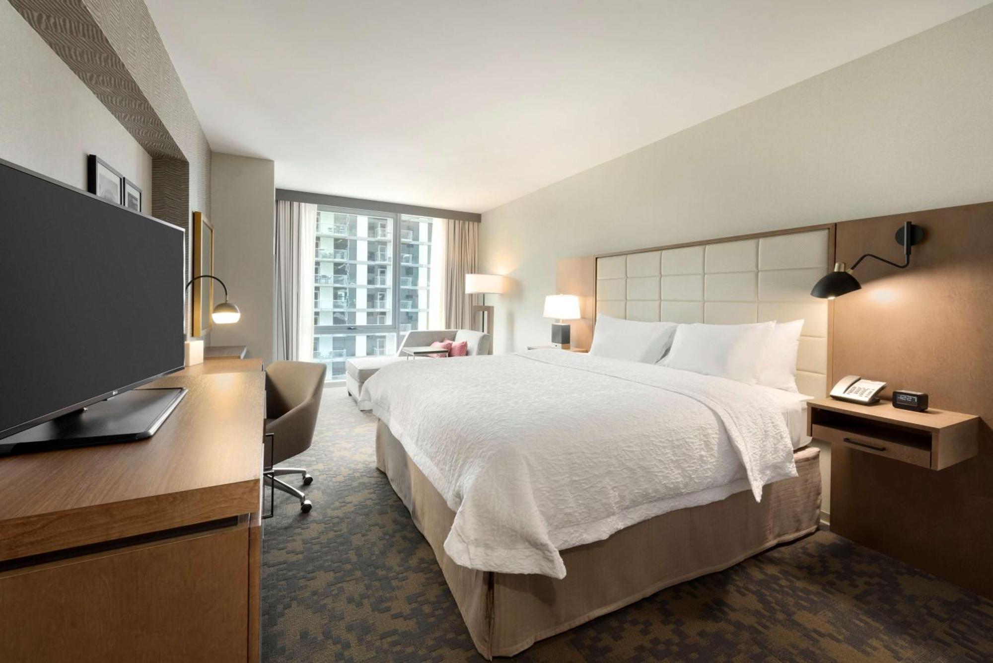 Hampton Inn Chicago West Loop Fulton Market Area Hotel 3*