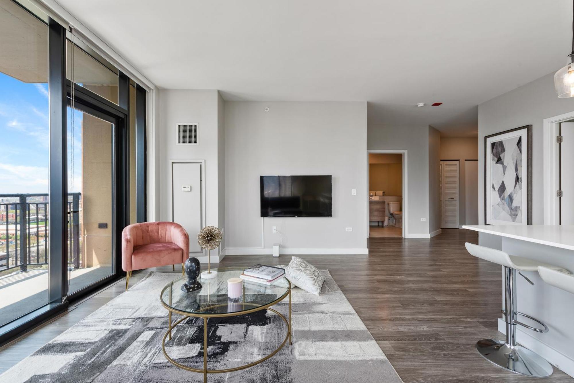 Apartment Aurelien Spacious In The Heart Of Gold Coast *