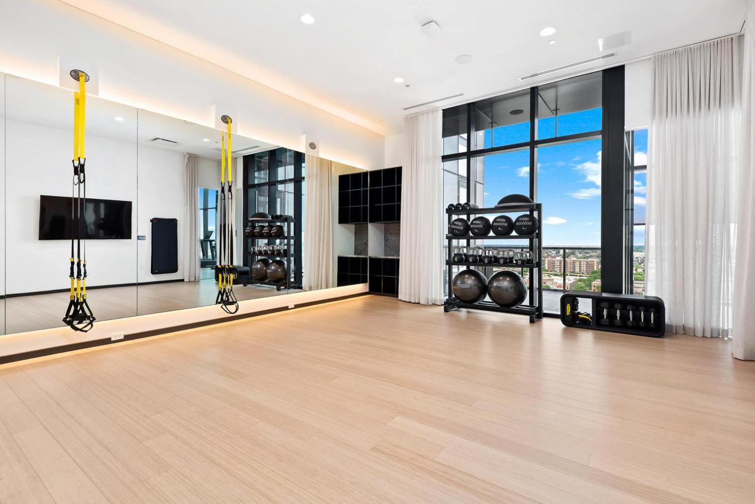 Apartment West Loop 2br W Gym Pool Nr Fulton Market Chi-931