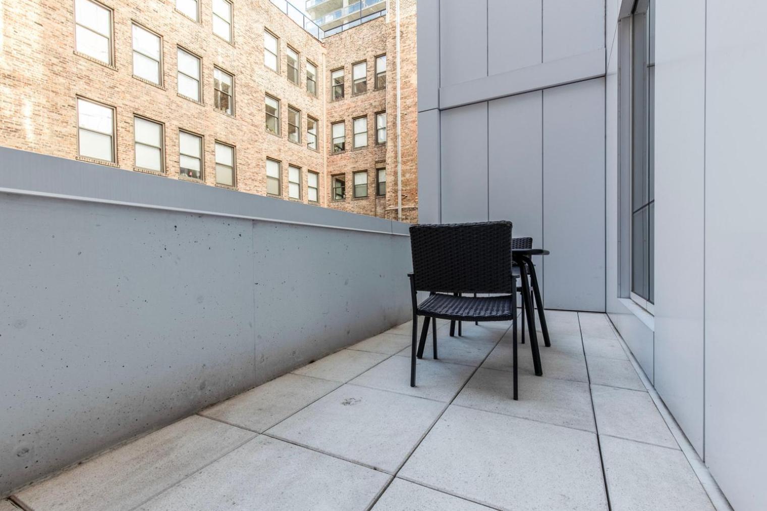 River North 1br W Lounge Gym Nr Shops Chi-1015 * Chicago