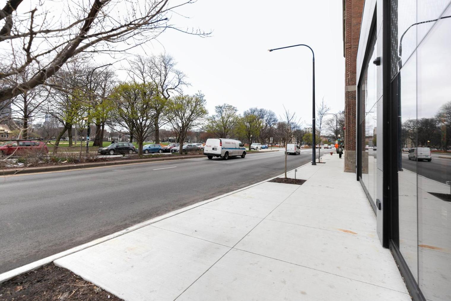 Blueground West Loop Roof Gym Grills Nr Park Chi-1057