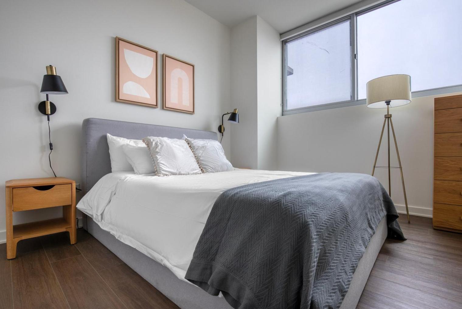 River West 2br W Party Nr Fulton Market Chi-1024