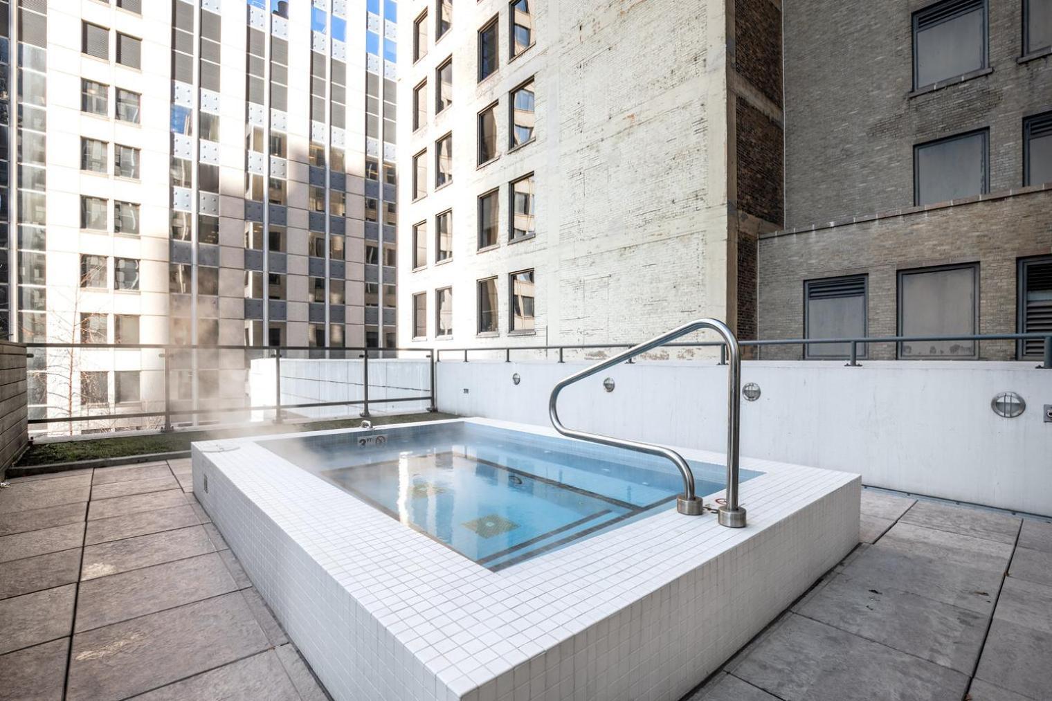 Apartment Loop 1br W Gym Pool Lounge 1 Block From L Chi-695