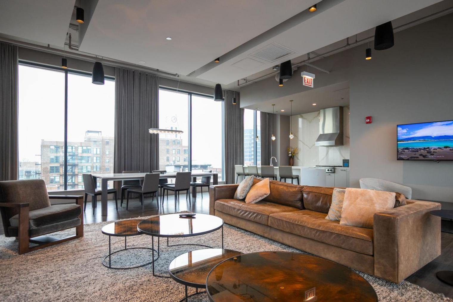 West Loop 2br W Theater Gym Nr Restaurant Row Chi-950 Apartment *