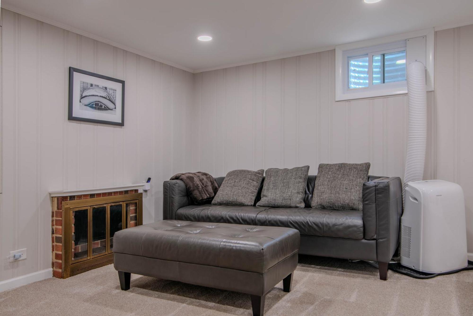 Northside Famlynest Lincoln Sq 4br 2ba 2p Rare Find Holiday home Chicago