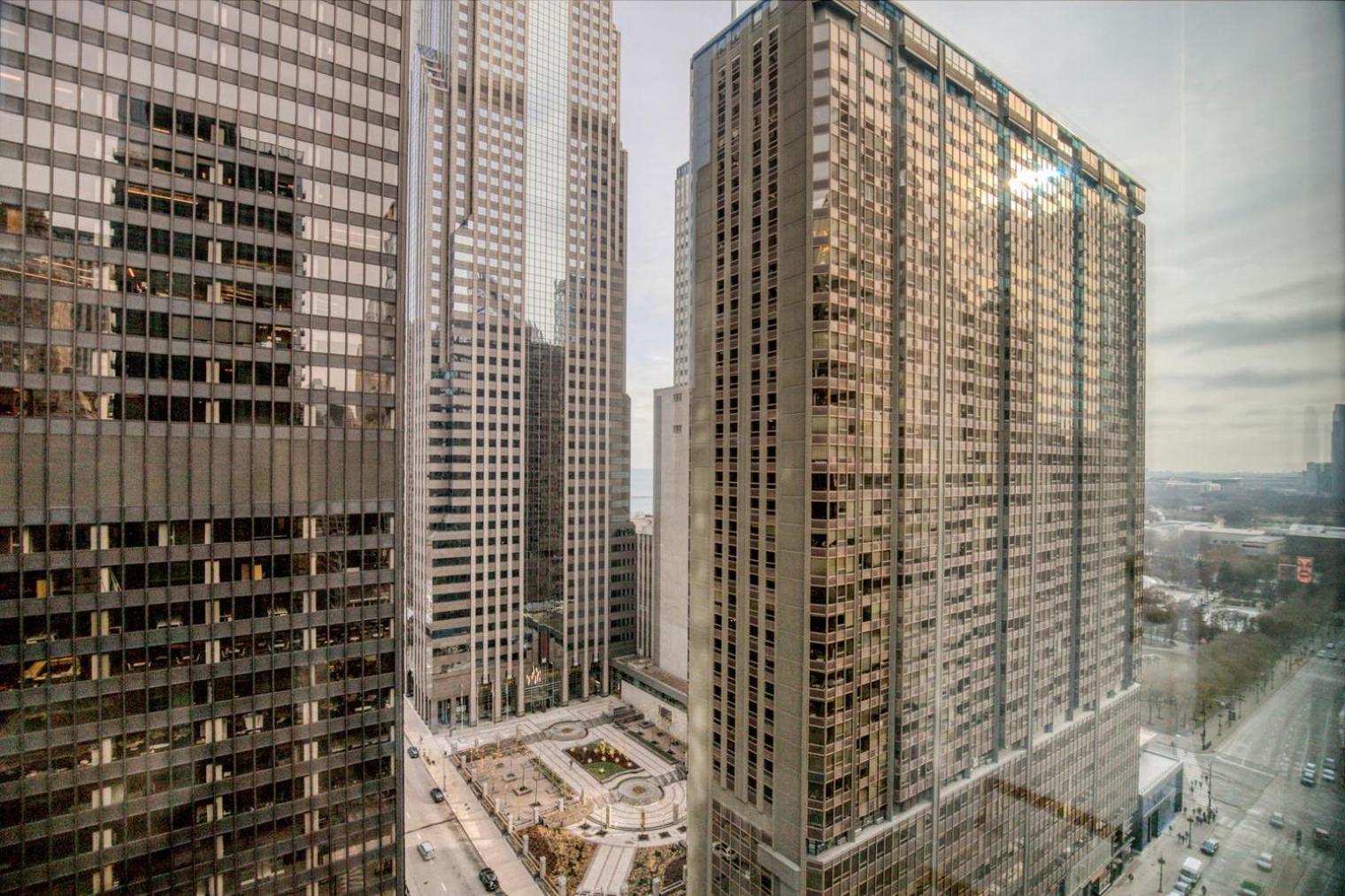 Apartment Loop W Roof Deck Nr Michigan Ave Chi-1014