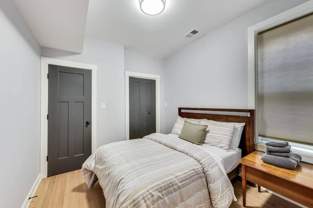 Modern 2br With Patio & Cozy Space Apartment Chicago