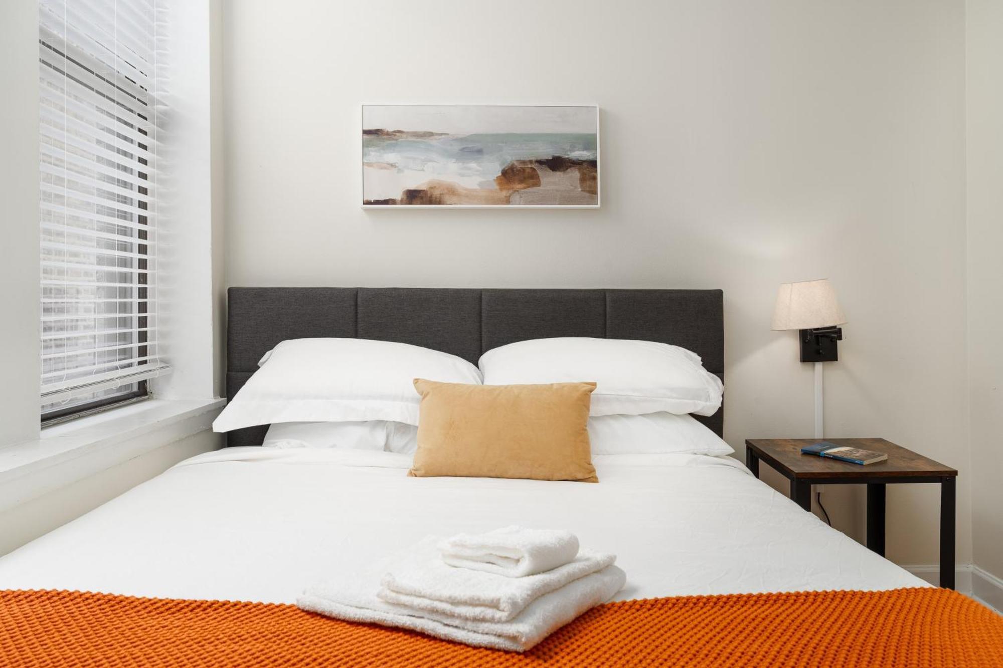 Flexhome Ukrainian Village 3br D3 Chicago