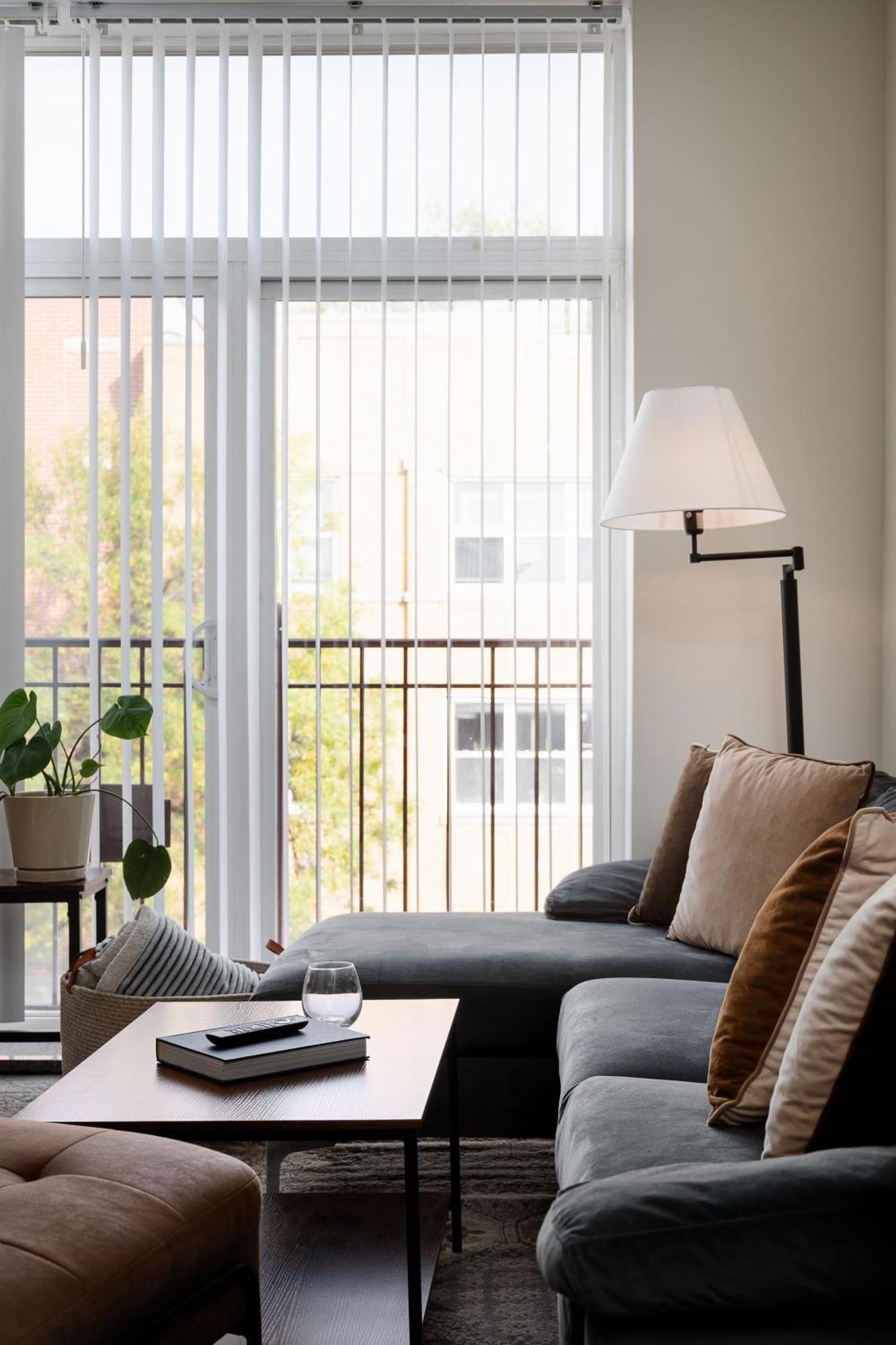 Flexhome Ukrainian Village 3br D3 *