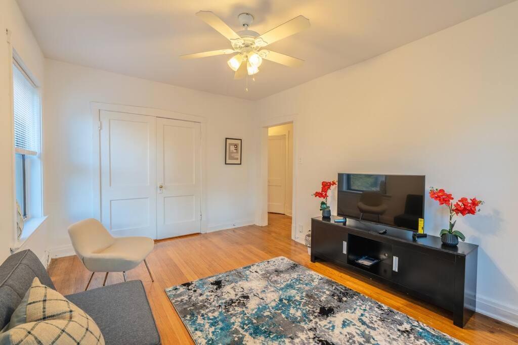 Apartment Hyde Park Chic 1br Prime Location Near Uchicago *