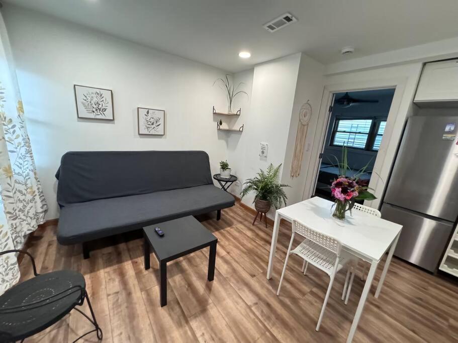 1 Bedroom Easyparking Laundry * Chicago