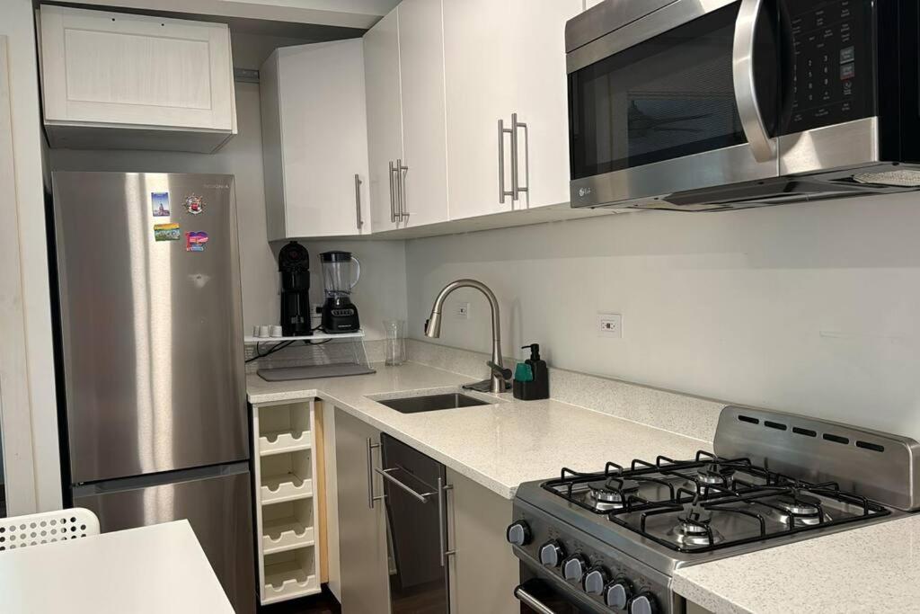 1 Bedroom Easyparking Laundry Chicago
